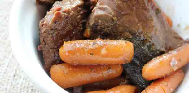 Simple Roast and Carrots in the Crockpot®, Low carb and weight loss surgery friendly!